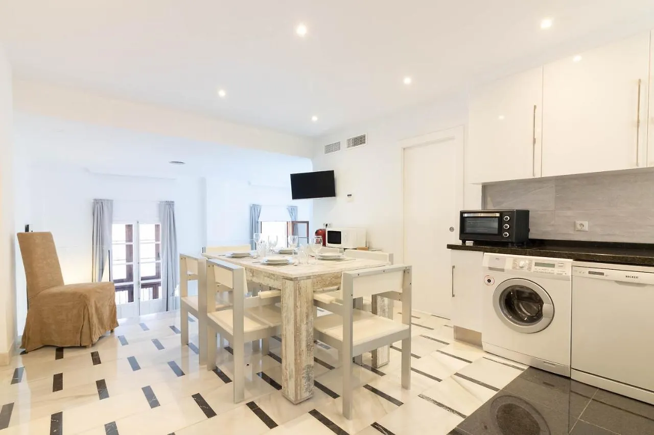 Апартаменты Atarazanas Freshapartments Малага
